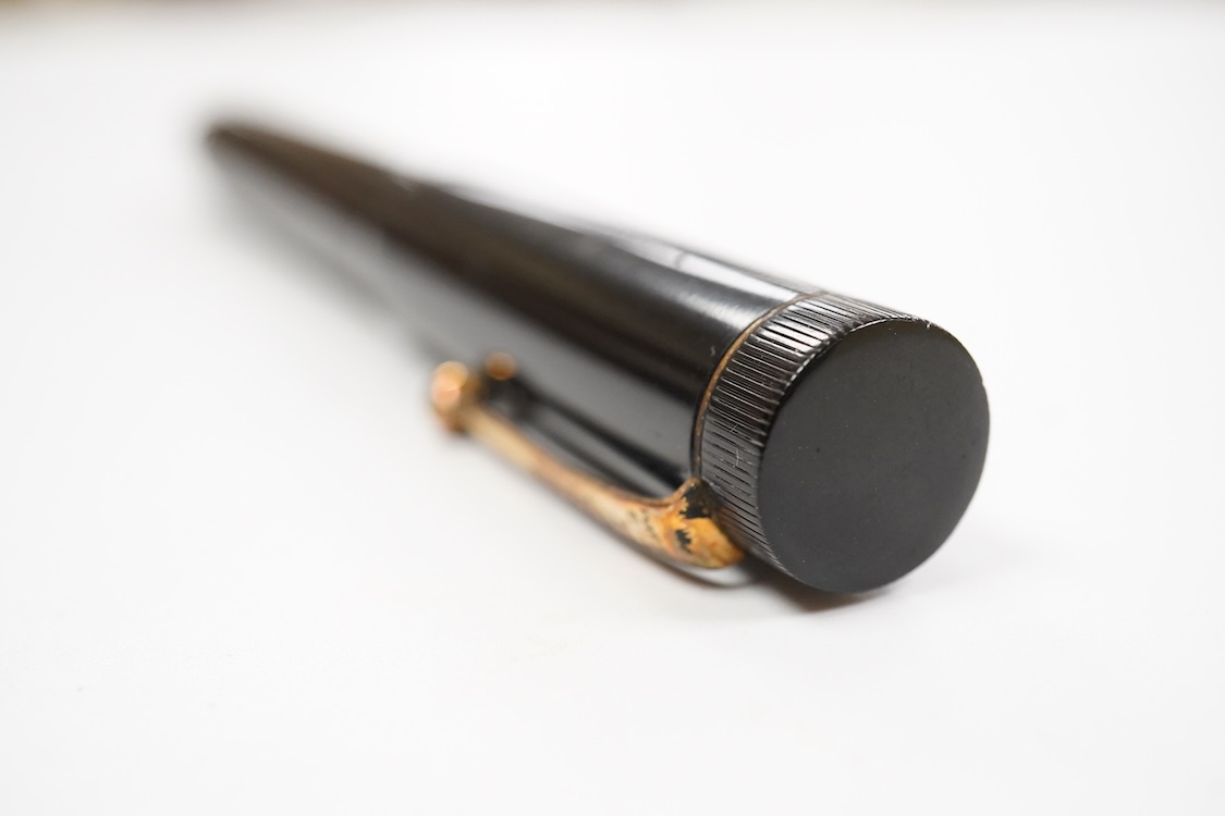 A Parker Lucky Curve Jacknife Safety fountain pen no.25